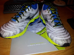 Mizuno Wave Sayonara